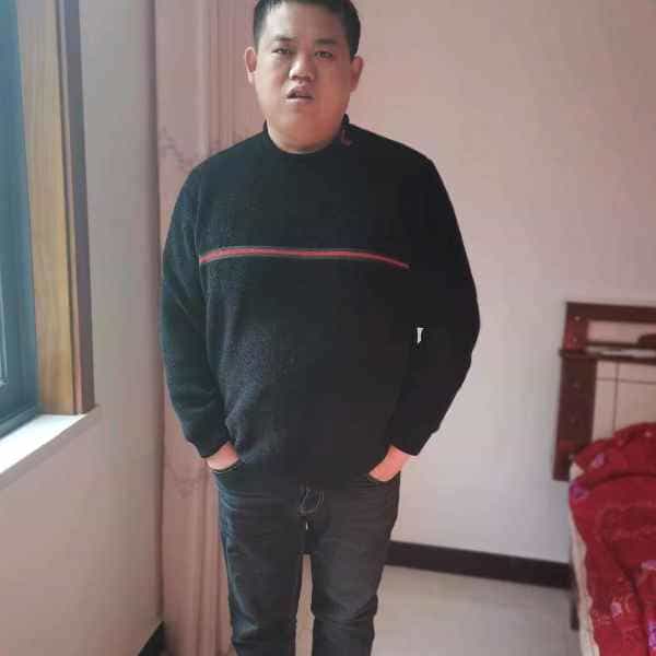 重庆31岁单身帅哥真诚找对象-定安征婚相亲网