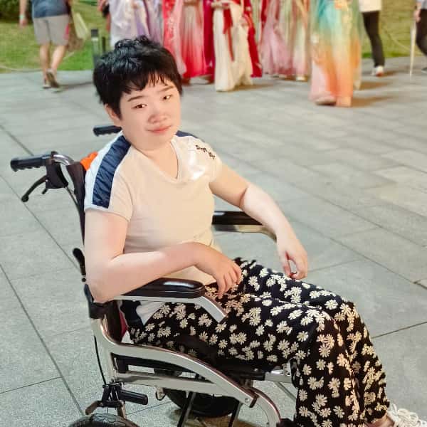 北京26岁单身美女真诚找对象-定安征婚相亲网