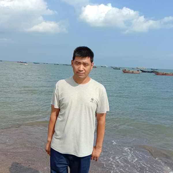 44岁岁辽宁单身帅哥 - 定安吉缘网