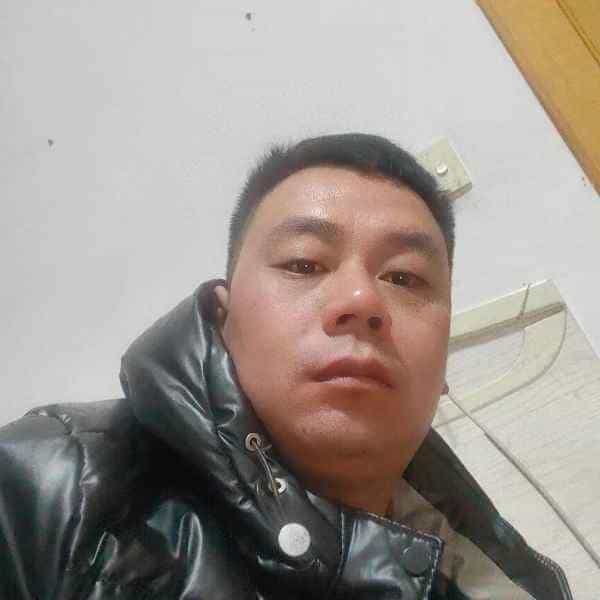 35岁岁河北单身帅哥 - 定安吉缘网