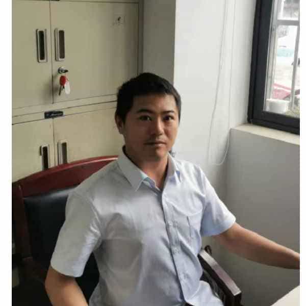 35岁岁河南单身帅哥 - 定安吉缘网