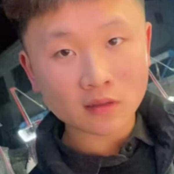 22岁岁河南单身帅哥 - 定安吉缘网