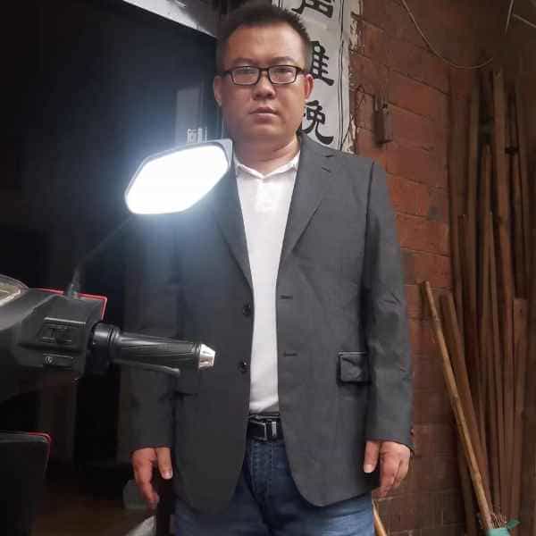40岁岁江西单身帅哥 - 定安吉缘网