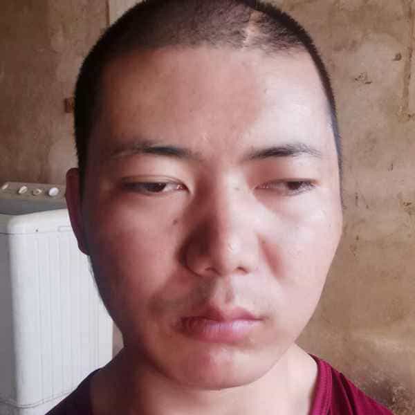 35岁岁云南单身帅哥 - 定安吉缘网